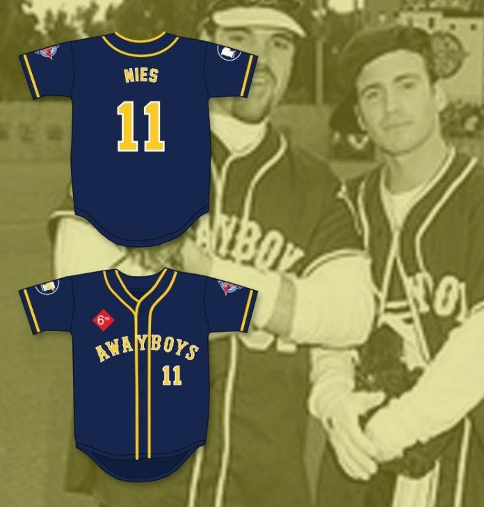 Camiseta de béisbol personalizada con cualquier nombre y número ERIC NIES 11 AWAYBOYS 6º DESAFÍO ANUAL DE SOFTBOL ROCK N' JOCK 1995 Costuras superiores S-6XL